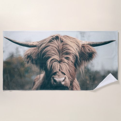 Highland cow portrait beach towel
