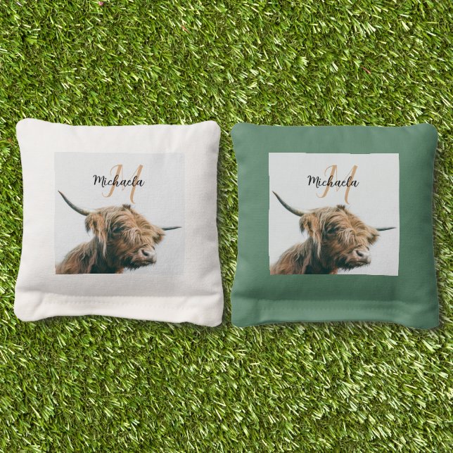 Highland cow portrait custom name initial monogram cornhole bags (Grass)