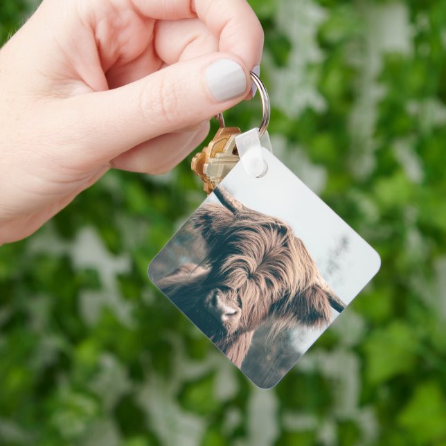 Highland cow portrait keychain (Hand)