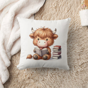 Highland Cow Reading Books Throw Pillow