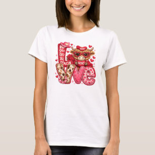 Highland Cow Valentine Love – Cute Western Cow wit T-Shirt