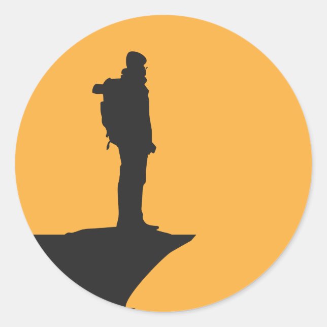Hiking Classic Round Sticker (Front)