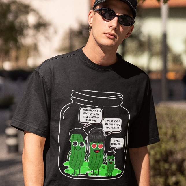 Hilarious Pickle Family "I'm A Big Dill" Comedy   T-Shirt (Creator Uploaded)