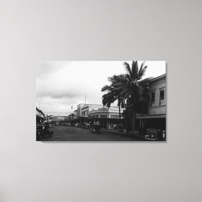Hilo, HawaiiStreet View PhotographHilo, HI Canvas Print (Front)