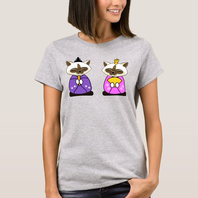 Hinamatsuri Siamese Cats Hina Ningyo T-Shirt (Front)