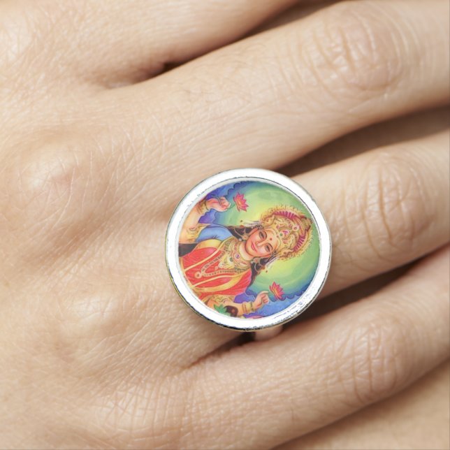 Hindu Goddess Lakshmi Maa Ring (In Situ)