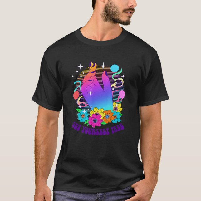 Hippie Flower Peace Soul Love Happy T-Shirt (Front)