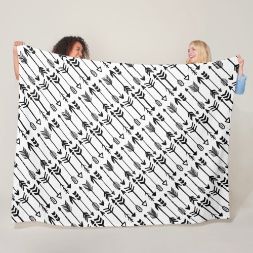 Hipster Black and White Arrow Pattern Fleece Blanket