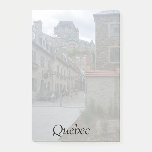 Historic district in Quebec City Post-it Notes (Front)