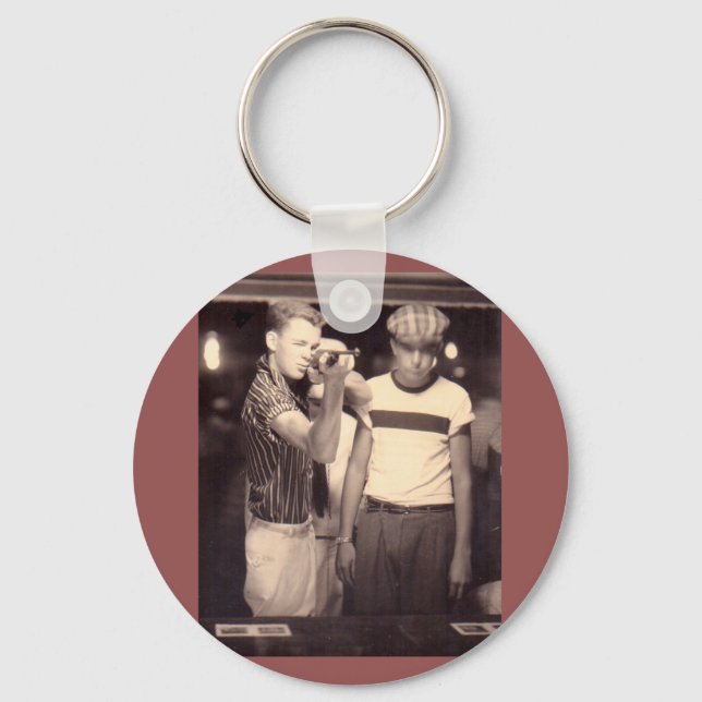 hit the target and win a kewpie doll keychain (Front)