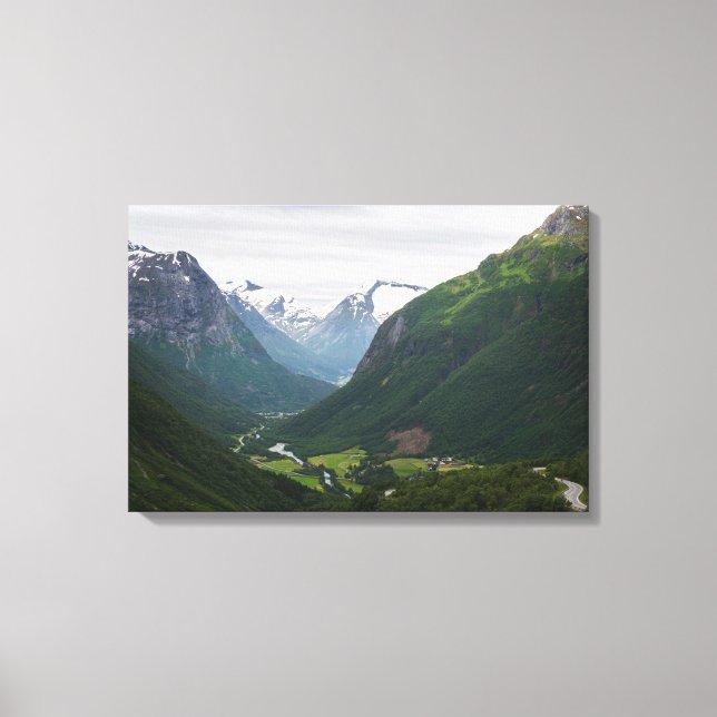 Hjelle valley in Norway canvas (Front)