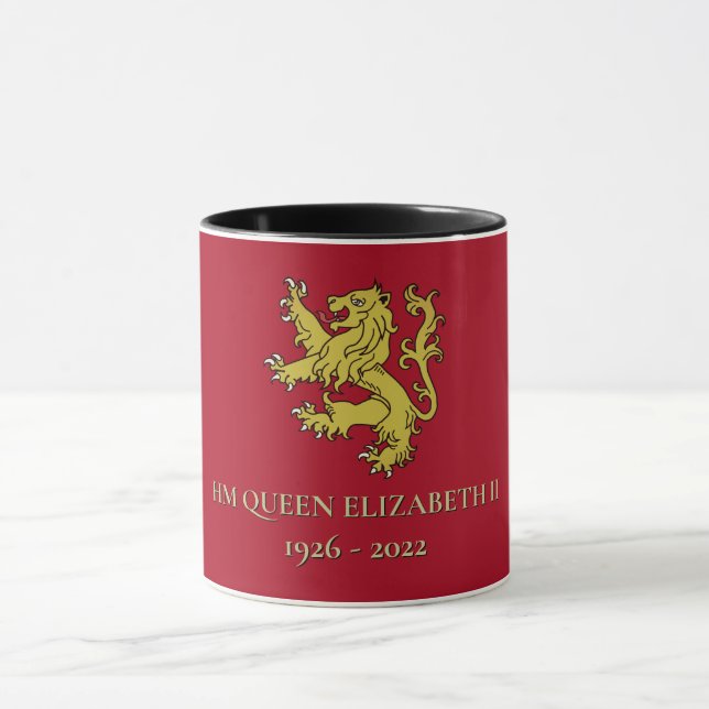 HM Queen Elizabeth II Commemorative Mug (Center)