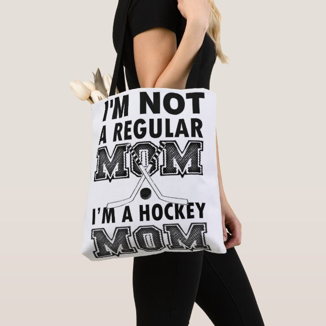 HOCKEY MOM tote bag purse (Close Up)