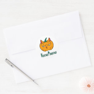 Hocus pawcus Halloween pumpkin ginger cat magic Classic Round Sticker