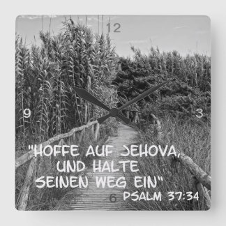 Hoffe auf Jehova .... Square Wall Clock