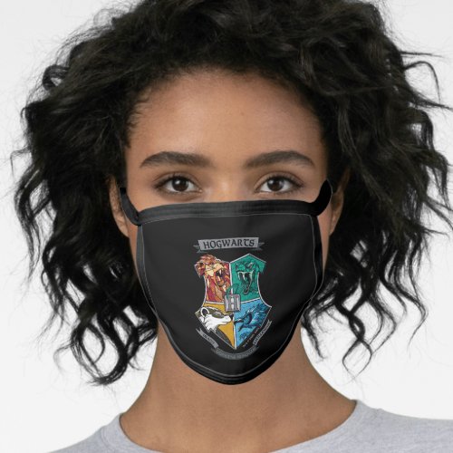 HOGWARTSâ Crosshatched Emblem Face Mask
