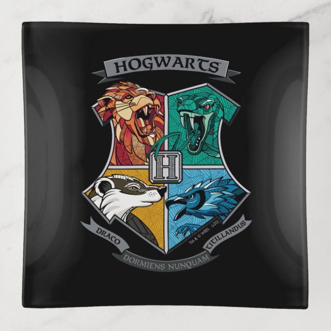 HOGWARTS™ Crosshatched Emblem Trinket Tray (Front)