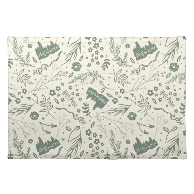HOGWARTS™ Herbology Magic Pattern Cloth Placemat (Front)