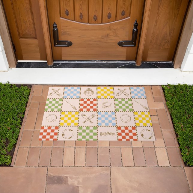 HOGWARTS™ QUIDDITCH™ Team Checker Pattern Doormat (Outdoor)