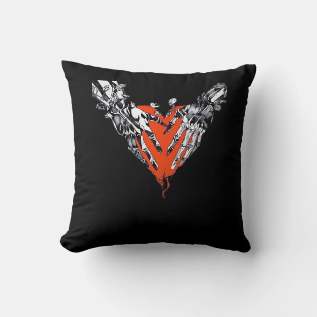 Holding Heart Classic Design Throw Pillow (Front)