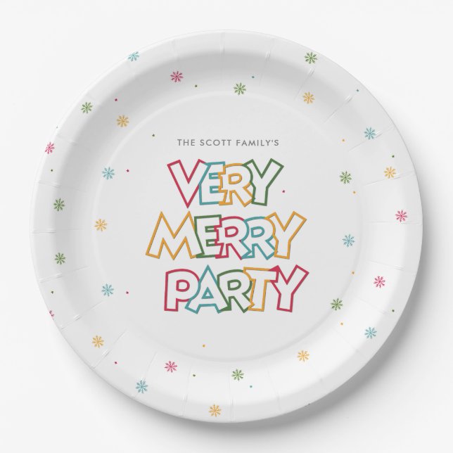 Holiday Love Merry & Bright Party Paper Plates (Front)