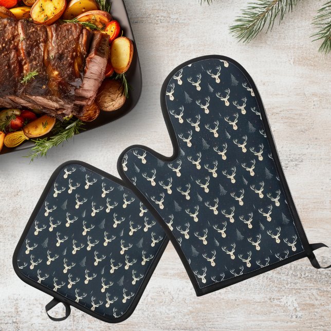 Holiday Reindeer, Christmas Tree, Snowflake Oven Mitt & Pot Holder Set (Creator Uploaded)
