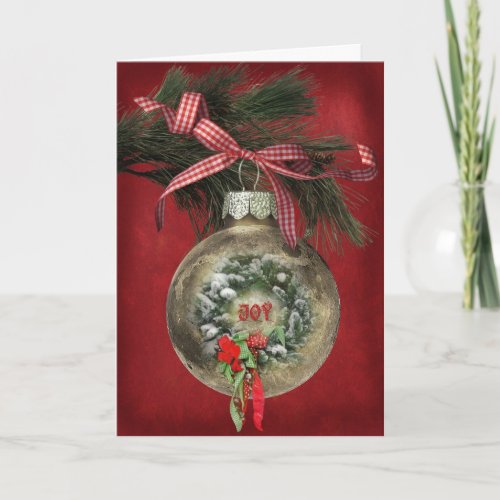 Holiday Wreath in Ornament