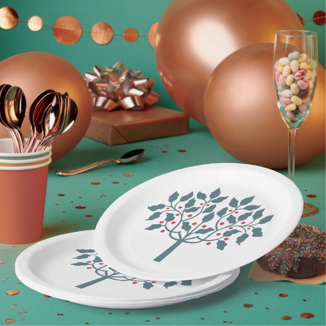 holly berry tree  paper plates (Multi)