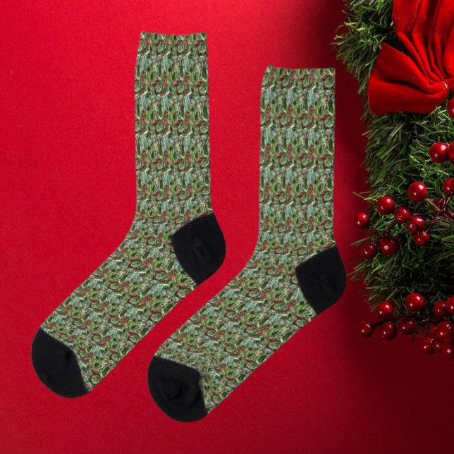 Holly Leaves and Red Berries Pattern Holiday Socks (In Situ Holiday)