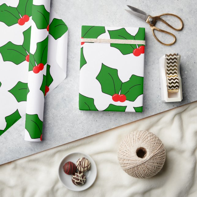 Holly Wrapping Paper (Crafts)