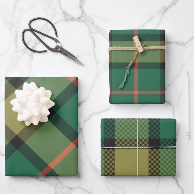 Holly Wrapping Paper Flat Sheet Set of 3 (Front)