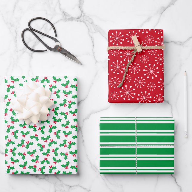 Holly Wrapping Paper Sheets (Front)