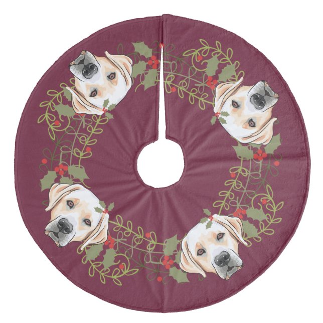 Holly Wreath Yellow Lab Christmas Tree Skirt (Front)