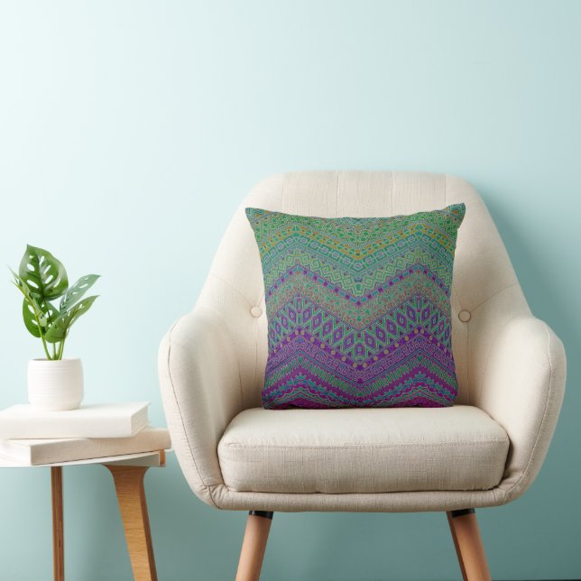 Hombre Bandana Throw Pillow (Chair)