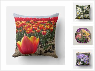 Home Decor: Flower Pillows