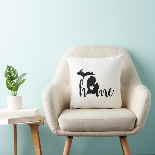 Home Heart Michigan Black Silhouette Throw Pillow (Chair)