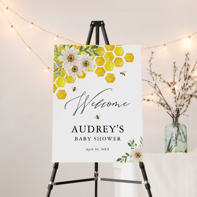 Honey Bee and Daisy, Personalized Welcome Foam Board (In Situ (Stand))