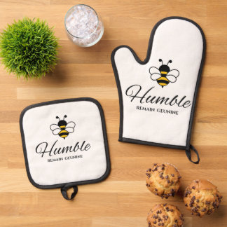 HONEY BEE-CAREFUL, BEE HUMBLE White busy bee Oven Mitt & Pot Holder Set