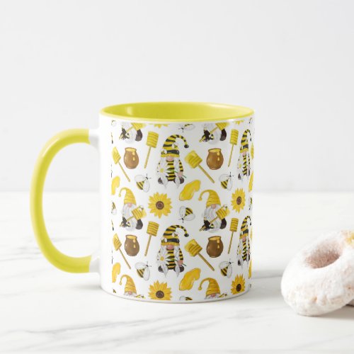 Honey Bumble bee gnomes pattern Mug