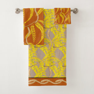 Honey Locust on a Bathroom Towel Set
