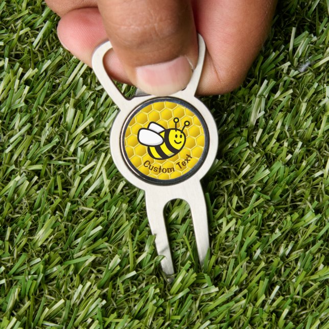 Honeybee Cartoon Divot Tool (Insitu 1)
