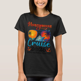 Honeymoon Cruise 2026 Just Married Artwork T-Shirt