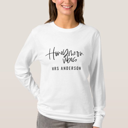 Honeymoon Vibes script text wedding T_Shirt