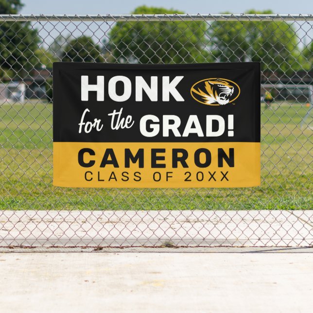Honk for the Missouri Graduate Banner (Insitu)
