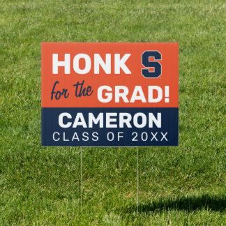 Honk for the Syracuse Graduate Graduation Sign