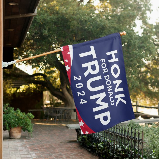 Honk For Trump 2024 House Flag (In SItu)
