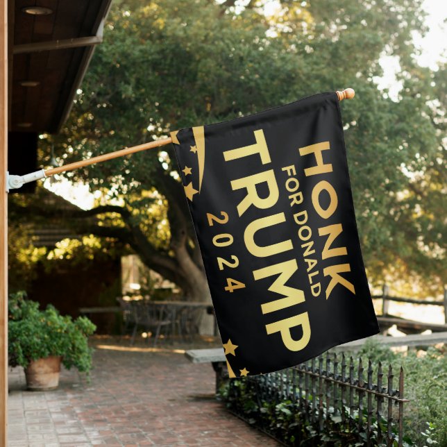Honk For Trump 2024 House Flag (In SItu)