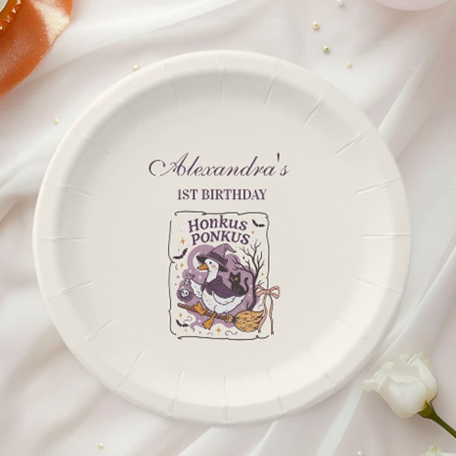 Honkus Ponkus Spooky Goose Halloween  Paper Plates (Creator Uploaded)