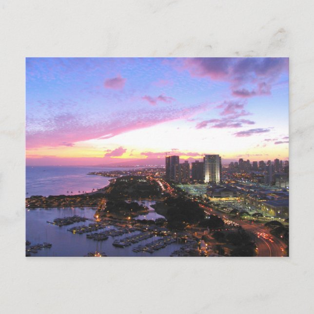 Honolulu cityscape Hawaii sunset Postcard (Front)