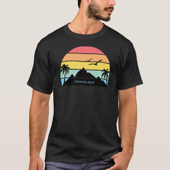 Honolulu Oahu Hawaii Beach Surf Aloha Gift Maui So T-Shirt (Front)
